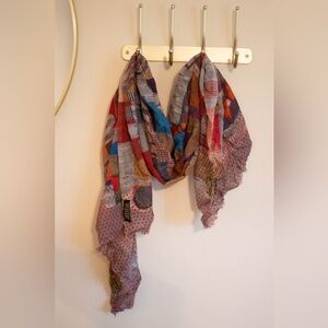 Banaris Modern Print Scarf